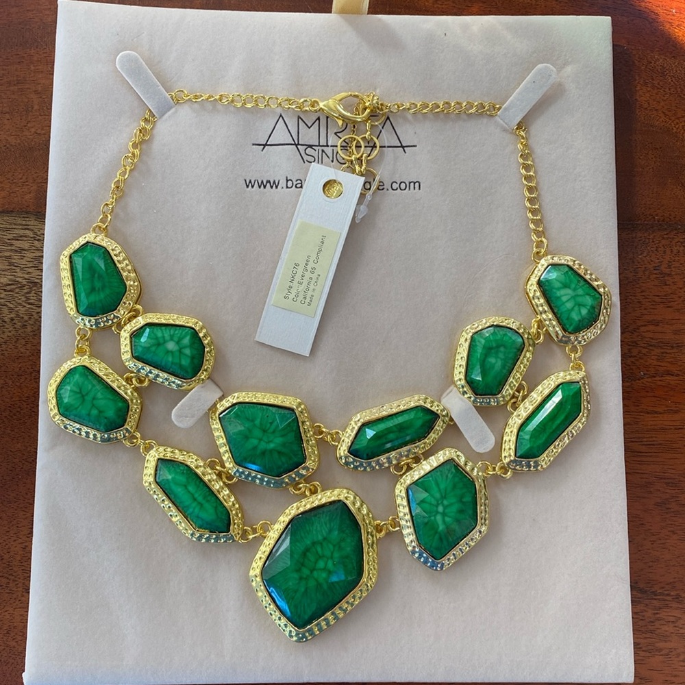 Amrita Singh necklace